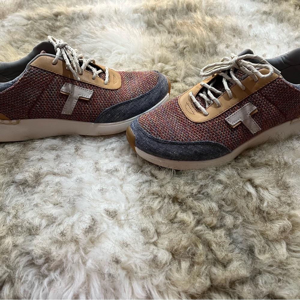 Toms Multi Space Dyed Arroyo Ortholite sneakers size 7.5 Womens Denim and Red